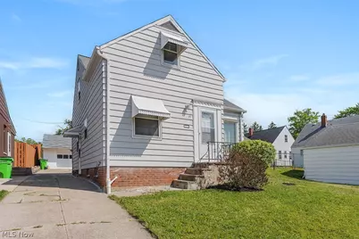 11301 Mountview Avenue, Garfield Heights, OH 44125 - Photo 1