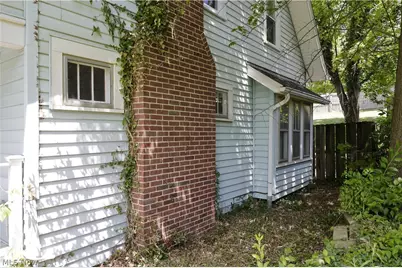 109 Fairview Avenue, Millersburg, OH 44654 - Photo 8