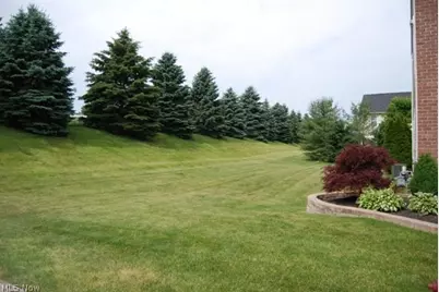 105 Limestone Court, Berea, OH 44017 - Photo 18