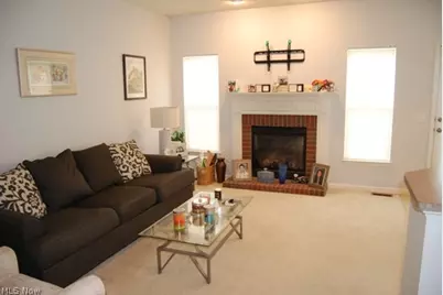 105 Limestone Court, Berea, OH 44017 - Photo 6