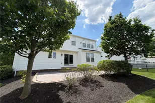 421 Windham Ct, Grandview Heights, OH 44147 - Photo 14