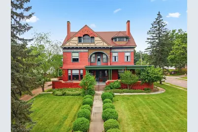 1435 Market Ave N, Canton, OH 44714 - Photo 1
