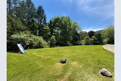 6601 Mapleton Street SE, East Canton, OH 44730 - Photo 26