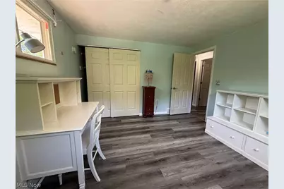6601 Mapleton Street SE, East Canton, OH 44730 - Photo 12
