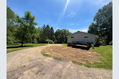 6601 Mapleton Street SE, East Canton, OH 44730 - Photo 28