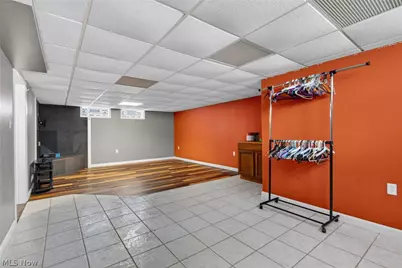 5814 Charles Avenue, Parma, OH 44129 - Photo 24