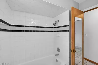 5814 Charles Avenue, Parma, OH 44129 - Photo 18