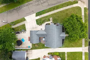 851 Orlando Ave, Akron, OH 44320 - Photo 8