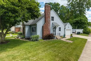 851 Orlando Ave, Akron, OH 44320 - Photo 2