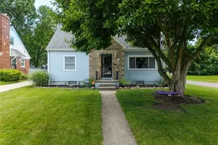 851 Orlando Ave, Akron, OH 44320 - Photo 1