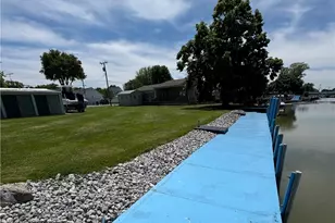 2825 W Rising Sun Rd, Port Clinton, OH 43452 - Photo 4