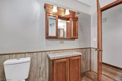 301 Crosse Road, Amherst, OH 44001 - Photo 38