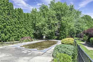 301 Crosse Rd, Amherst, OH 44001 - Photo 8