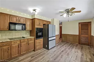 301 Crosse Rd, Amherst, OH 44001 - Photo 22