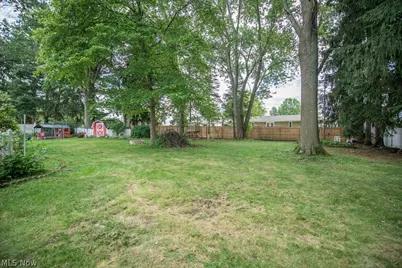 916 Marion Avenue NW, Massillon, OH 44646 - Photo 36