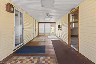 3741 Woodlawn Way, Weirton, WV 26062 - Photo 18