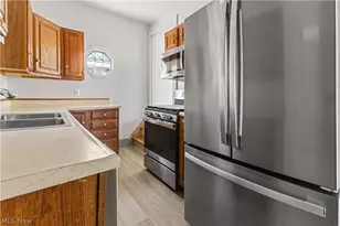 3741 Woodlawn Way, Weirton, WV 26062 - Photo 16