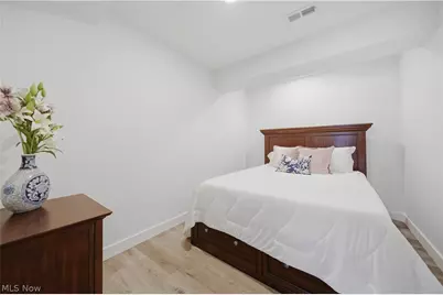 6877 Harrington Court Avenue NE, Canton, OH 44721 - Photo 36