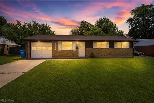 7722 Shalamar Dr, Dayton, OH 45424 - Photo 2