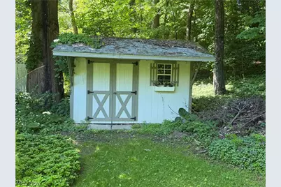 8094 Rolling Brook Road, Northfield, OH 44067 - Photo 14
