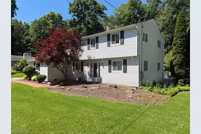 8094 Rolling Brook Road, Northfield, OH 44067 - Photo 2