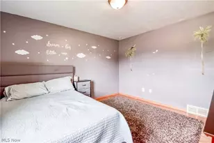 36388 Sunset Dr, Eastlake, OH 44095 - Photo 14