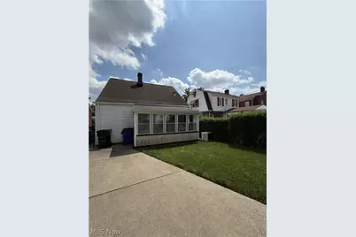 16109 Walden Avenue, Loveland, OH 44128 - Photo 4
