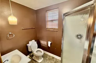 307 Florence St, Belpre, OH 45714 - Photo 20