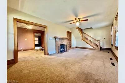 307 Florence Street, Belpre, OH 45714 - Photo 4