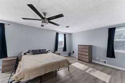 3053 Chris Avenue, Lorain, OH 44052 - Photo 24