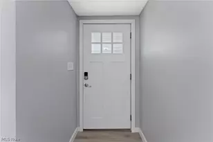 3053 Chris Ave, Lorain, OH 44052 - Photo 8