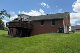 66599 Anna Dr, St Clairsville, OH 43950 - Photo 4
