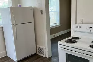 862 9th St NE, Massillon, OH 44646 - Photo 8