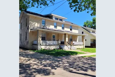862 9th Street NE, Massillon, OH 44646 - Photo 2