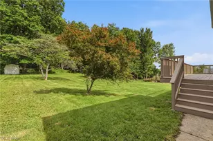 4443 Hilltop Dr, New Franklin, OH 44203 - Photo 30