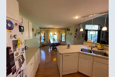 8603 Murray Road, Valleyview, OH 44125 - Photo 4