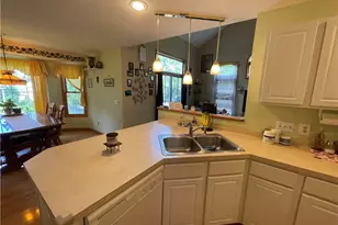 8603 Murray Rd, Valleyview, OH 44125 - Photo 2