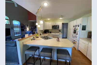 8603 Murray Road, Valleyview, OH 44125 - Photo 6