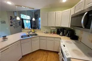 8603 Murray Rd, Valleyview, OH 44125 - Photo 4
