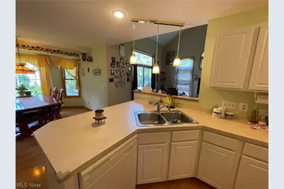8603 Murray Road, Valleyview, OH 44125 - Photo 2