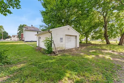 2235 Winfield Way NE, Canton, OH 44705 - Photo 28