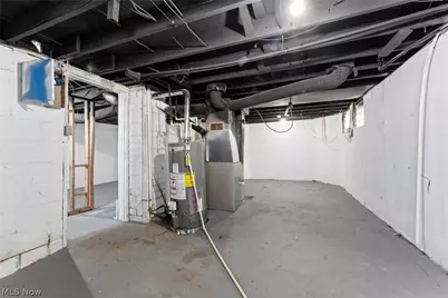 2235 Winfield Way NE, Canton, OH 44705 - Photo 24