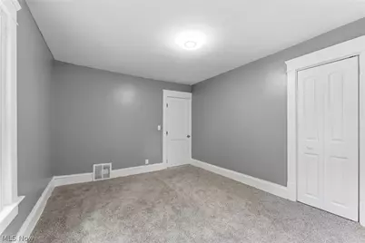 2235 Winfield Way NE, Canton, OH 44705 - Photo 16