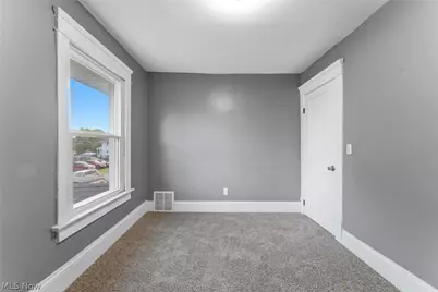 2235 Winfield Way NE, Canton, OH 44705 - Photo 18