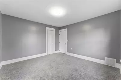 2235 Winfield Way NE, Canton, OH 44705 - Photo 20