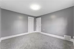 2235 Winfield Way NE, Canton, OH 44705 - Photo 20