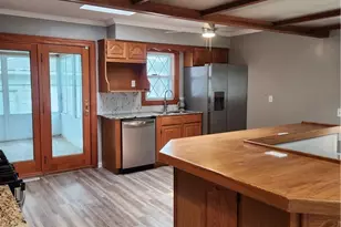 19411 Parkmount Ave, Loveland, OH 44135 - Photo 8