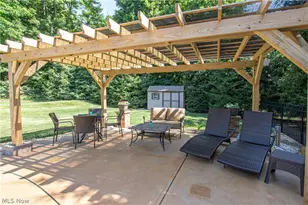 2307 Angela Vista Dr, Hinckley, OH 44233 - Photo 38