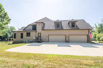 2307 Angela Vista Drive, Hinckley, OH 44233 - Photo 46