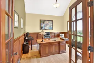 2307 Angela Vista Dr, Hinckley, OH 44233 - Photo 20